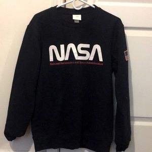 H&M nasa crewneck
